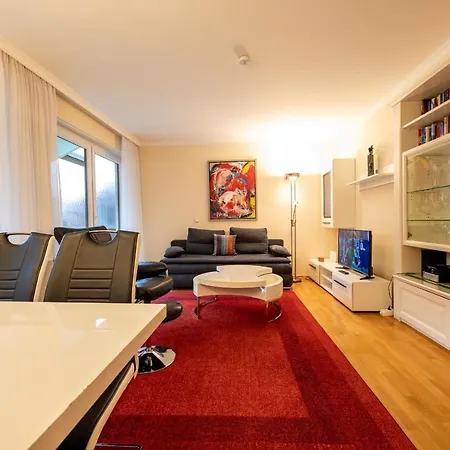 Amici Apartment