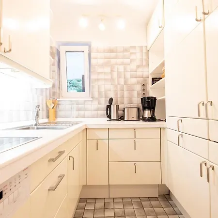 Amici 加爾米施-帕滕基興